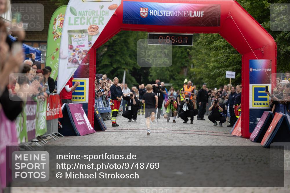 12.06.2026 - Holstenköstenlauf Michael Strokosch http://msf.ph/oto/9748769 12.06.2026 16:05:12 Laufen 180, 05, 00, 3 meine-sportfotos.de