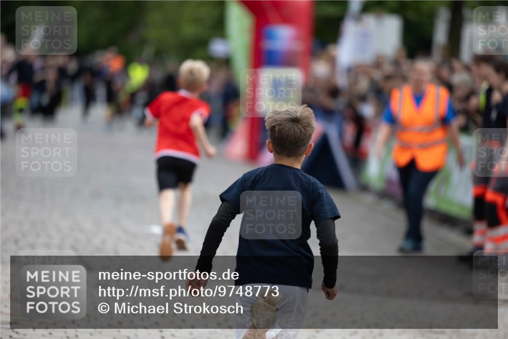 12.06.2026 - Holstenköstenlauf Michael Strokosch http://msf.ph/oto/9748773 12.06.2026 16:05:18 Laufen  meine-sportfotos.de