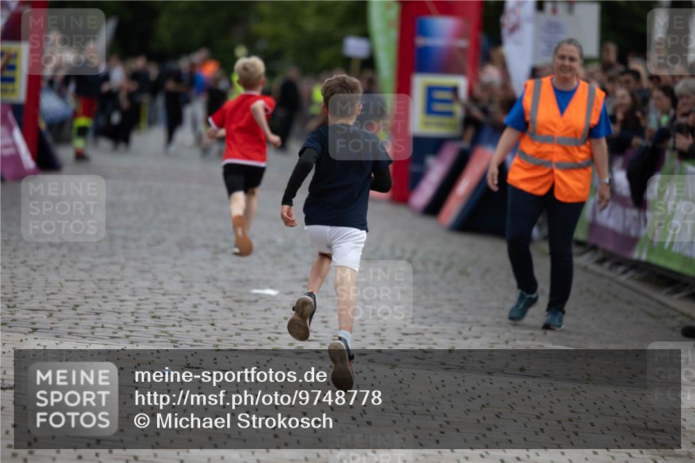 12.06.2026 - Holstenköstenlauf Michael Strokosch http://msf.ph/oto/9748778 12.06.2026 16:05:19 Laufen  meine-sportfotos.de