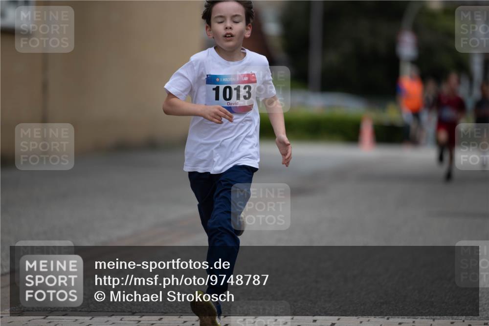 12.06.2026 - Holstenköstenlauf Michael Strokosch http://msf.ph/oto/9748787 12.06.2026 16:05:42 Laufen 36, 1013 meine-sportfotos.de