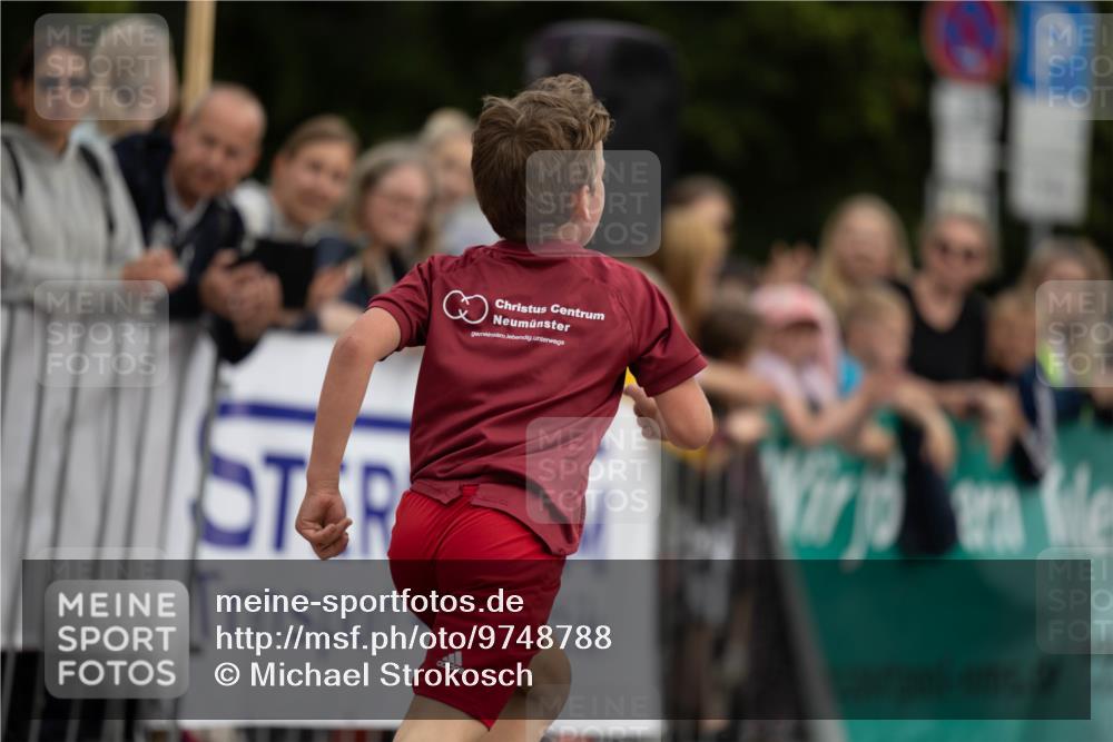12.06.2026 - Holstenköstenlauf Michael Strokosch http://msf.ph/oto/9748788 12.06.2026 16:05:53 Laufen 55 meine-sportfotos.de