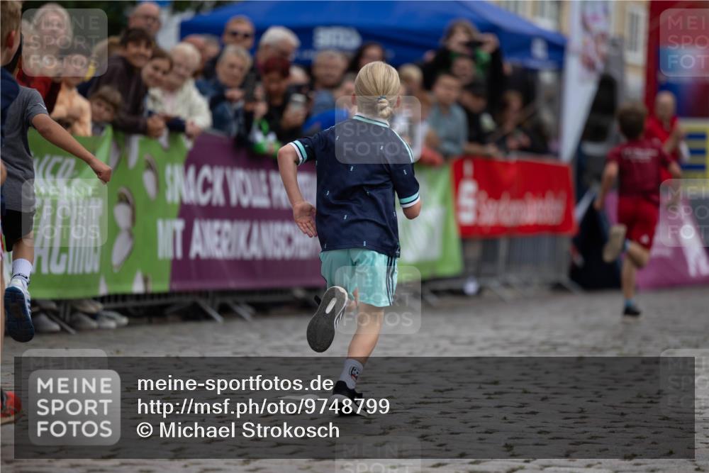 12.06.2026 - Holstenköstenlauf Michael Strokosch http://msf.ph/oto/9748799 12.06.2026 16:05:57 Laufen  meine-sportfotos.de