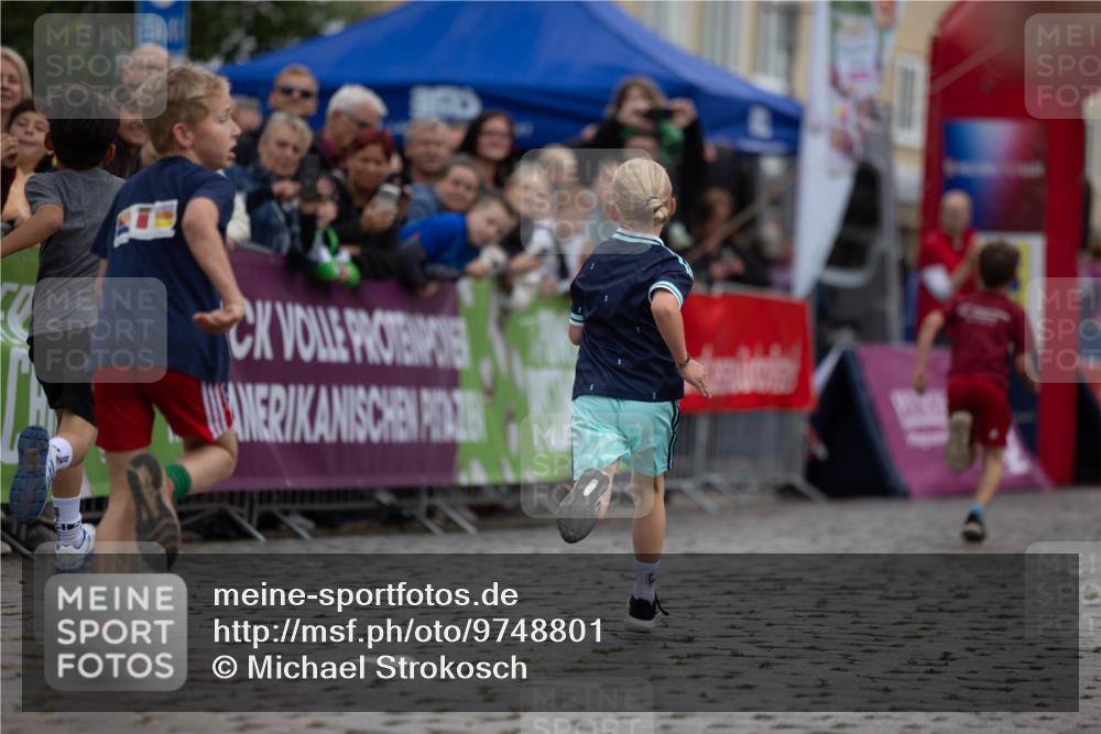 12.06.2026 - Holstenköstenlauf Michael Strokosch http://msf.ph/oto/9748801 12.06.2026 16:05:58 Laufen  meine-sportfotos.de