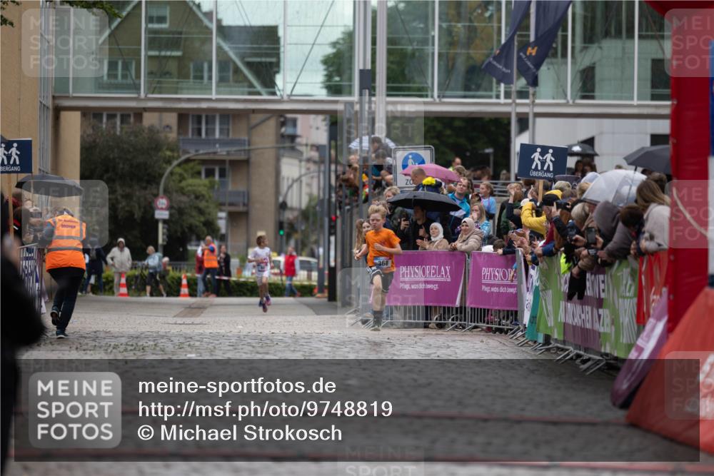 12.06.2026 - Holstenköstenlauf Michael Strokosch http://msf.ph/oto/9748819 12.06.2026 16:49:46 Laufen 368 meine-sportfotos.de