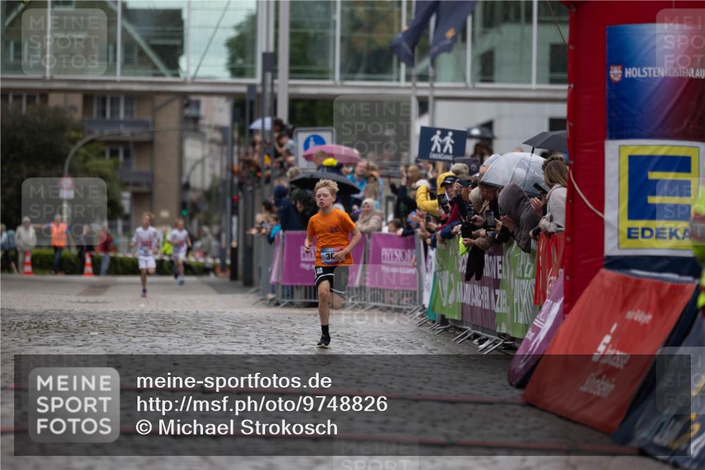 12.06.2026 - Holstenköstenlauf Michael Strokosch http://msf.ph/oto/9748826 12.06.2026 16:49:48 Laufen 30 meine-sportfotos.de