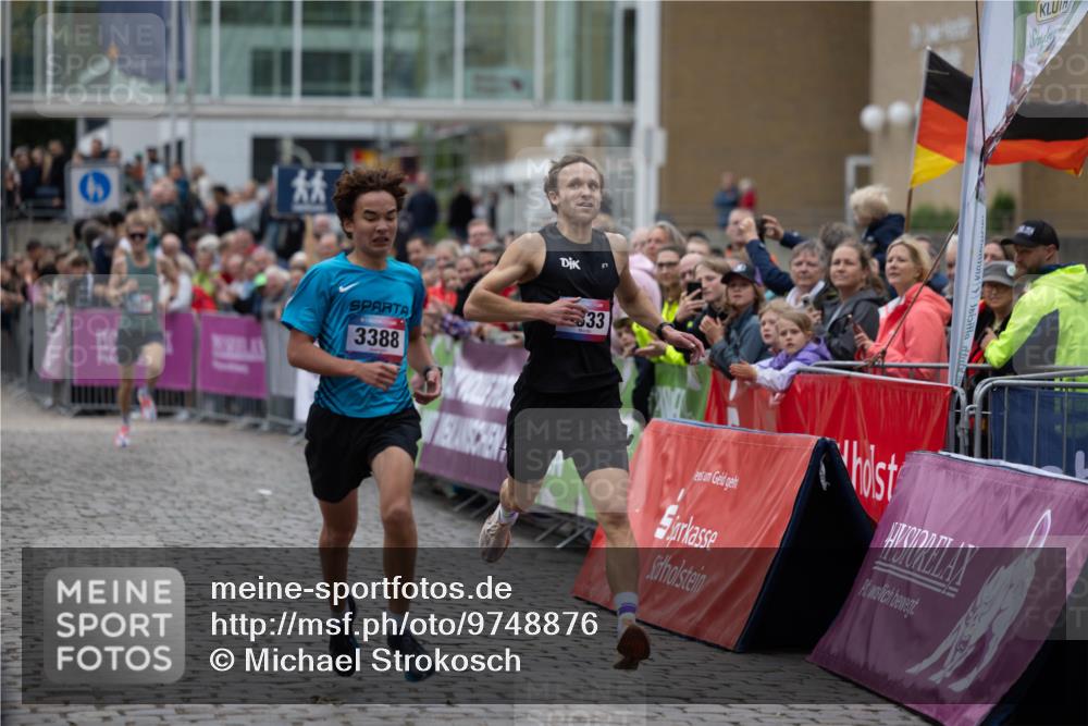 12.06.2026 - Holstenköstenlauf Michael Strokosch http://msf.ph/oto/9748876 12.06.2026 17:46:34 Laufen 3388, 33 meine-sportfotos.de