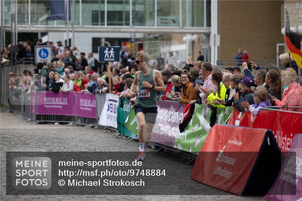 12.06.2026 - Holstenköstenlauf Michael Strokosch http://msf.ph/oto/9748884 12.06.2026 17:46:37 Laufen 3487 meine-sportfotos.de