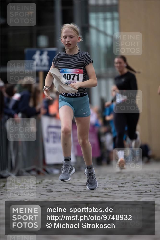 12.06.2026 - Holstenköstenlauf Michael Strokosch http://msf.ph/oto/9748932 12.06.2026 17:57:51 Laufen 36, 4071 meine-sportfotos.de
