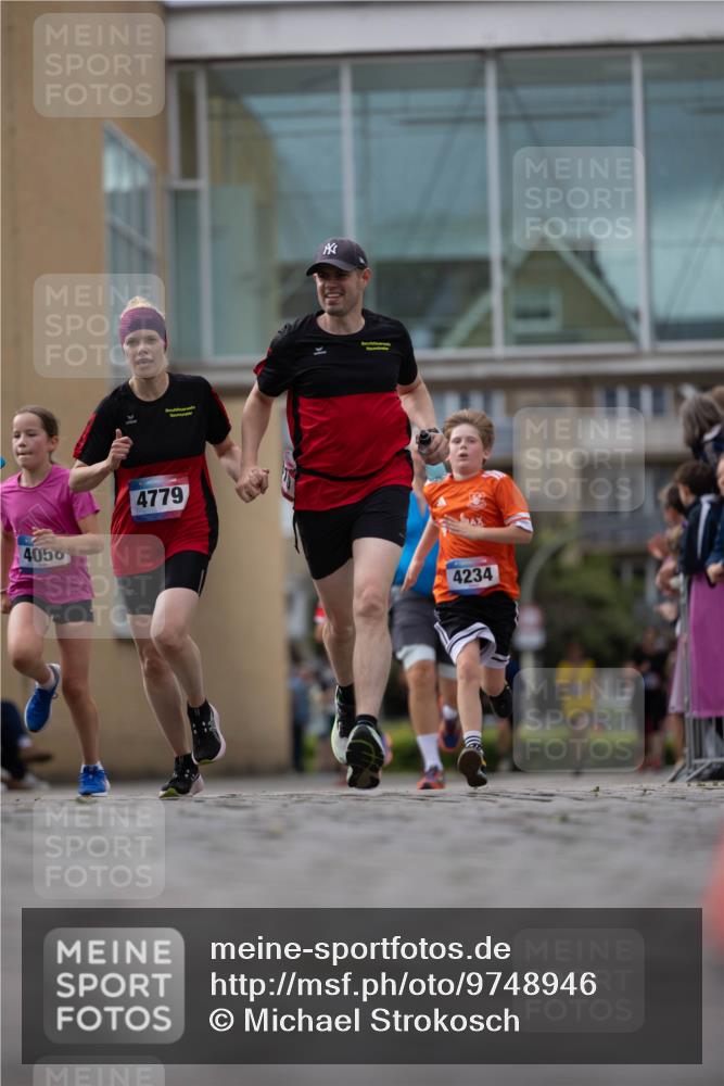 12.06.2026 - Holstenköstenlauf Michael Strokosch http://msf.ph/oto/9748946 12.06.2026 17:58:21 Laufen 4050, 4779, 4234 meine-sportfotos.de
