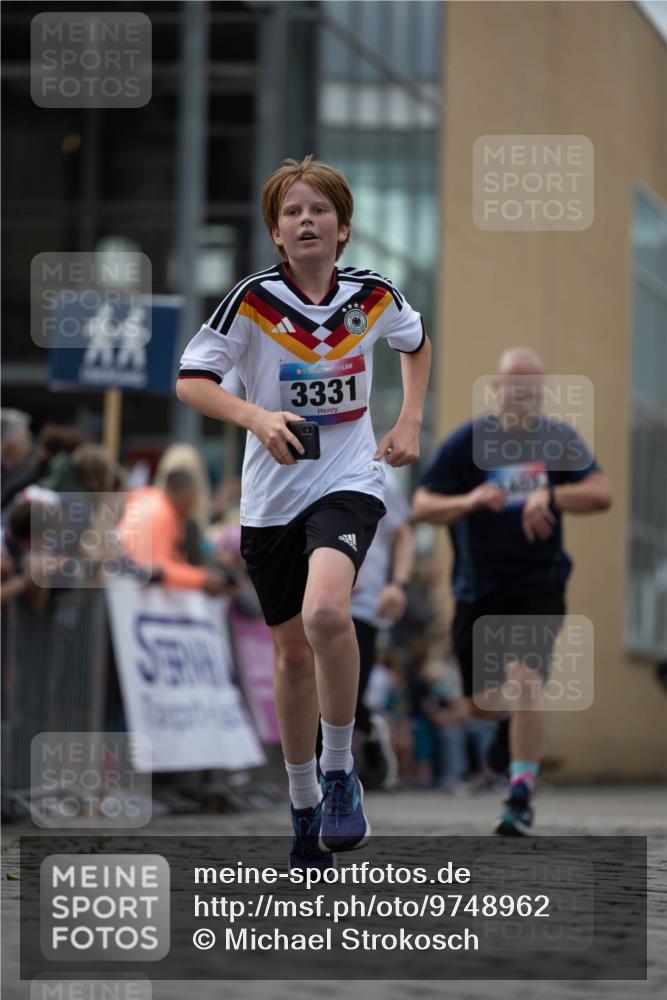 12.06.2026 - Holstenköstenlauf Michael Strokosch http://msf.ph/oto/9748962 12.06.2026 17:58:51 Laufen 3331, 403 meine-sportfotos.de
