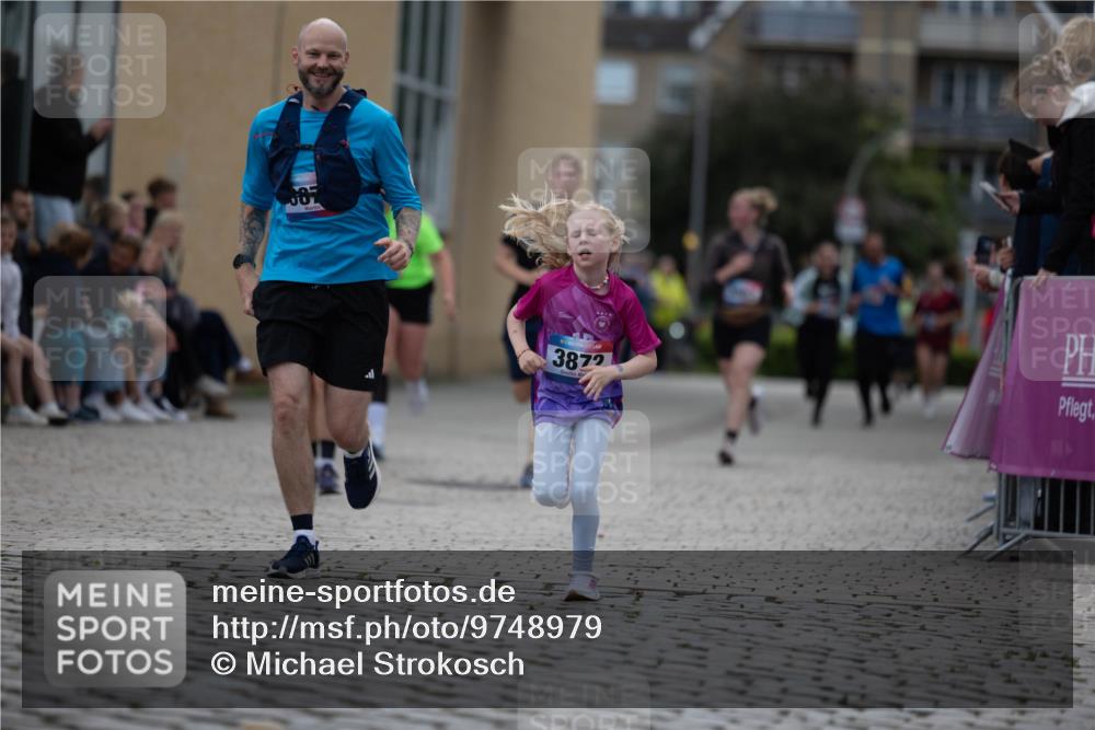 12.06.2026 - Holstenköstenlauf Michael Strokosch http://msf.ph/oto/9748979 12.06.2026 18:05:01 Laufen 00, 3872 meine-sportfotos.de