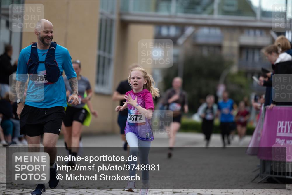 12.06.2026 - Holstenköstenlauf Michael Strokosch http://msf.ph/oto/9748981 12.06.2026 18:05:02 Laufen 3872 meine-sportfotos.de
