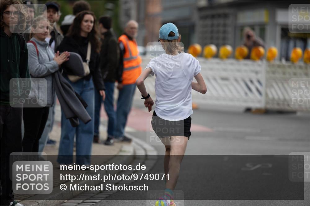 12.06.2026 - Holstenköstenlauf Michael Strokosch http://msf.ph/oto/9749071 12.06.2026 19:35:40 Laufen  meine-sportfotos.de