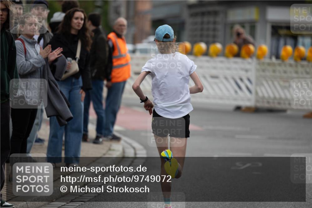 12.06.2026 - Holstenköstenlauf Michael Strokosch http://msf.ph/oto/9749072 12.06.2026 19:35:40 Laufen  meine-sportfotos.de