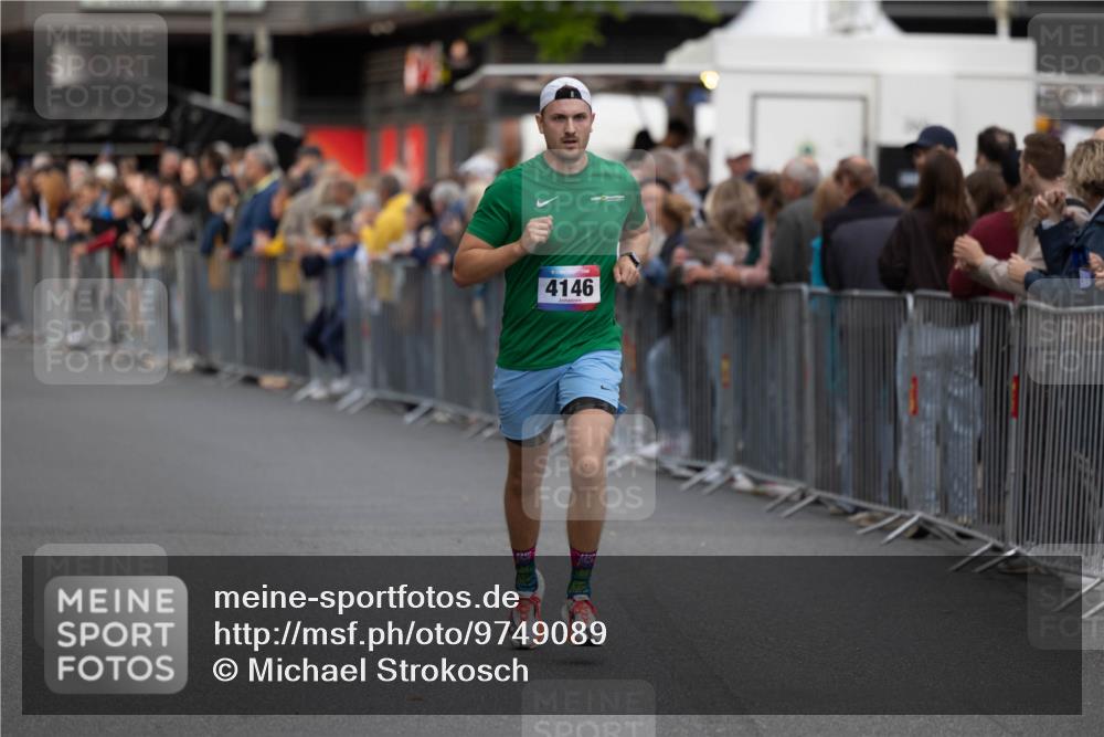 12.06.2026 - Holstenköstenlauf Michael Strokosch http://msf.ph/oto/9749089 12.06.2026 19:38:07 Laufen 4146 meine-sportfotos.de