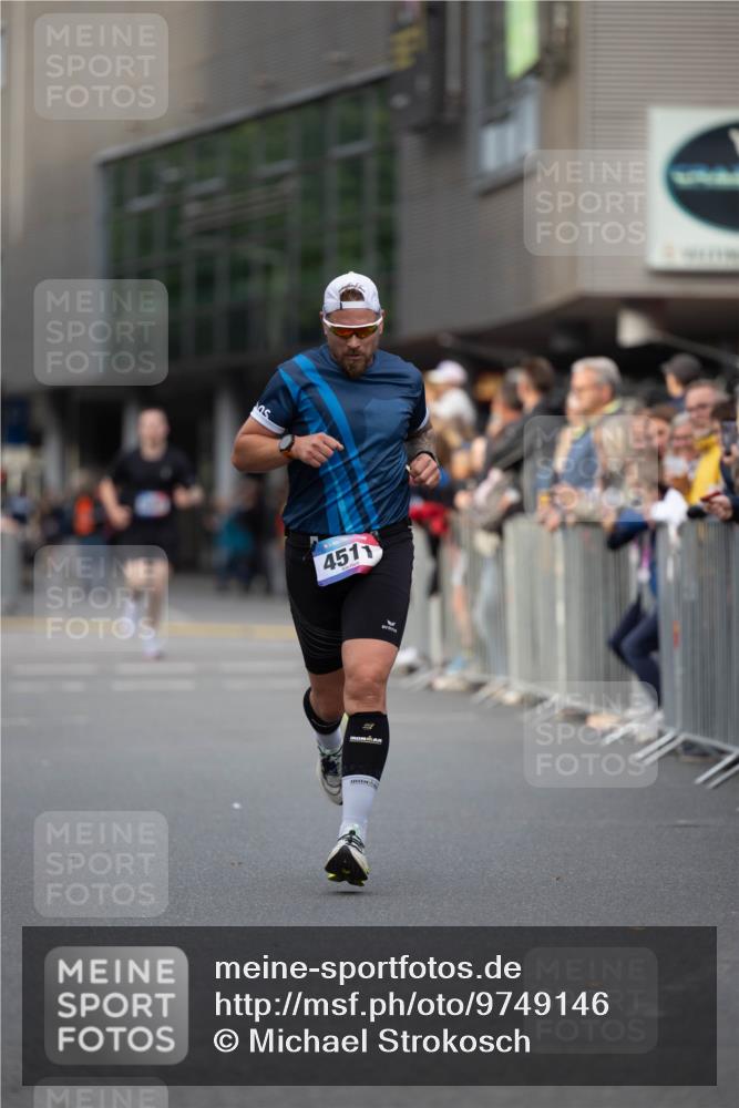 12.06.2026 - Holstenköstenlauf Michael Strokosch http://msf.ph/oto/9749146 12.06.2026 19:40:17 Laufen 4511 meine-sportfotos.de