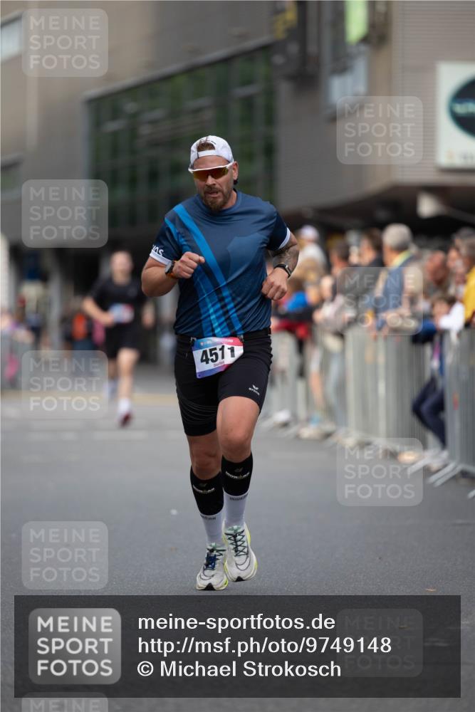 12.06.2026 - Holstenköstenlauf Michael Strokosch http://msf.ph/oto/9749148 12.06.2026 19:40:18 Laufen 4511 meine-sportfotos.de