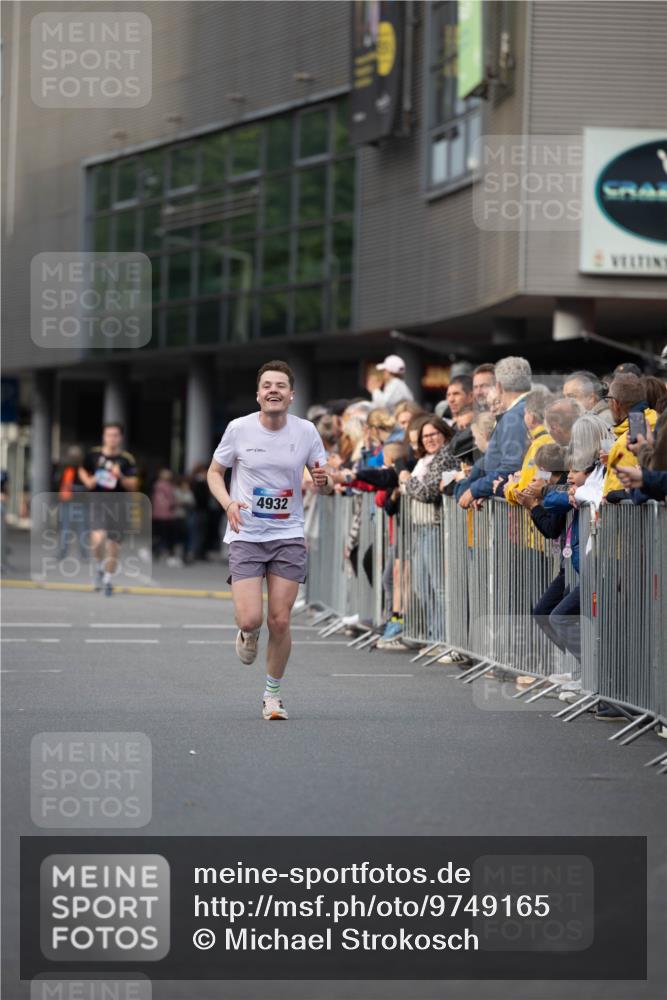 12.06.2026 - Holstenköstenlauf Michael Strokosch http://msf.ph/oto/9749165 12.06.2026 19:40:40 Laufen 4932, 111 meine-sportfotos.de