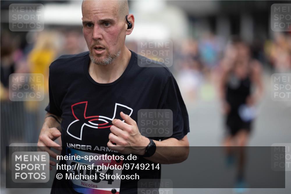 12.06.2026 - Holstenköstenlauf Michael Strokosch http://msf.ph/oto/9749214 12.06.2026 19:42:10 Laufen 36, 3064 meine-sportfotos.de