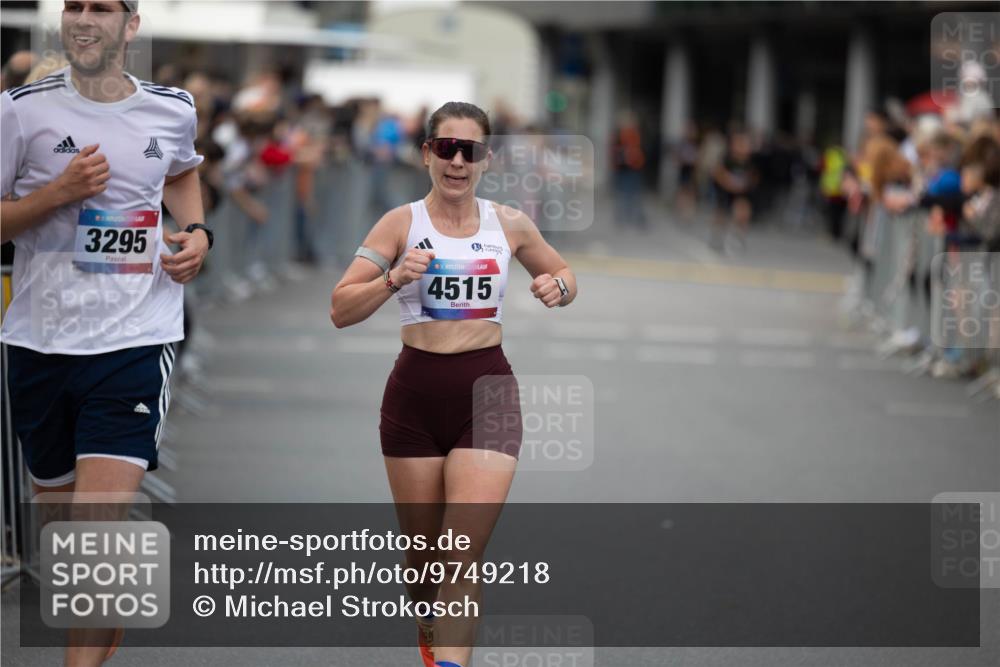 12.06.2026 - Holstenköstenlauf Michael Strokosch http://msf.ph/oto/9749218 12.06.2026 19:42:31 Laufen 3295, 36, 4515 meine-sportfotos.de
