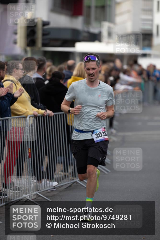 12.06.2026 - Holstenköstenlauf Michael Strokosch http://msf.ph/oto/9749281 12.06.2026 19:44:29 Laufen 3038 meine-sportfotos.de