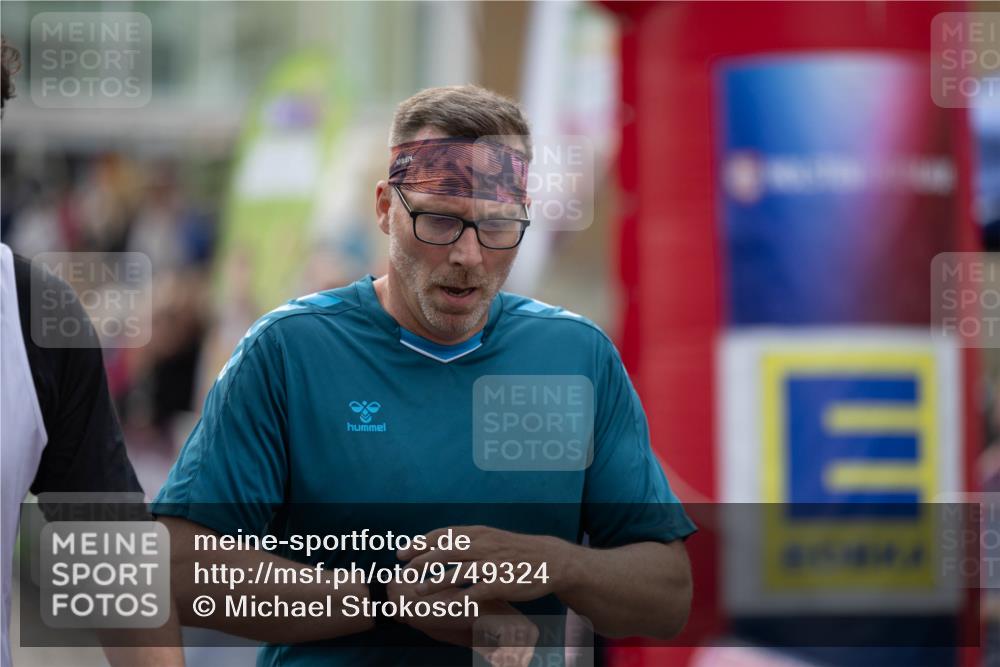 12.06.2026 - Holstenköstenlauf Michael Strokosch http://msf.ph/oto/9749324 12.06.2026 19:53:10 Laufen  meine-sportfotos.de