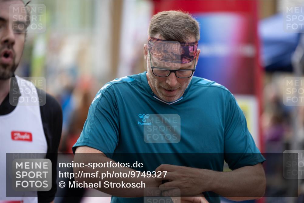 12.06.2026 - Holstenköstenlauf Michael Strokosch http://msf.ph/oto/9749327 12.06.2026 19:53:10 Laufen  meine-sportfotos.de