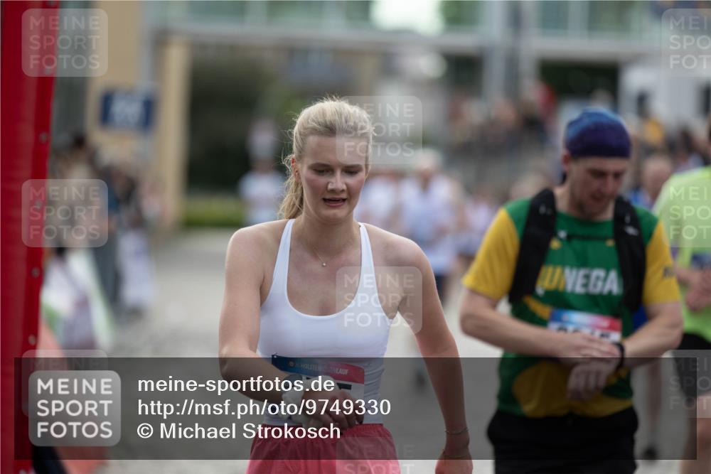 12.06.2026 - Holstenköstenlauf Michael Strokosch http://msf.ph/oto/9749330 12.06.2026 19:53:13 Laufen 36 meine-sportfotos.de