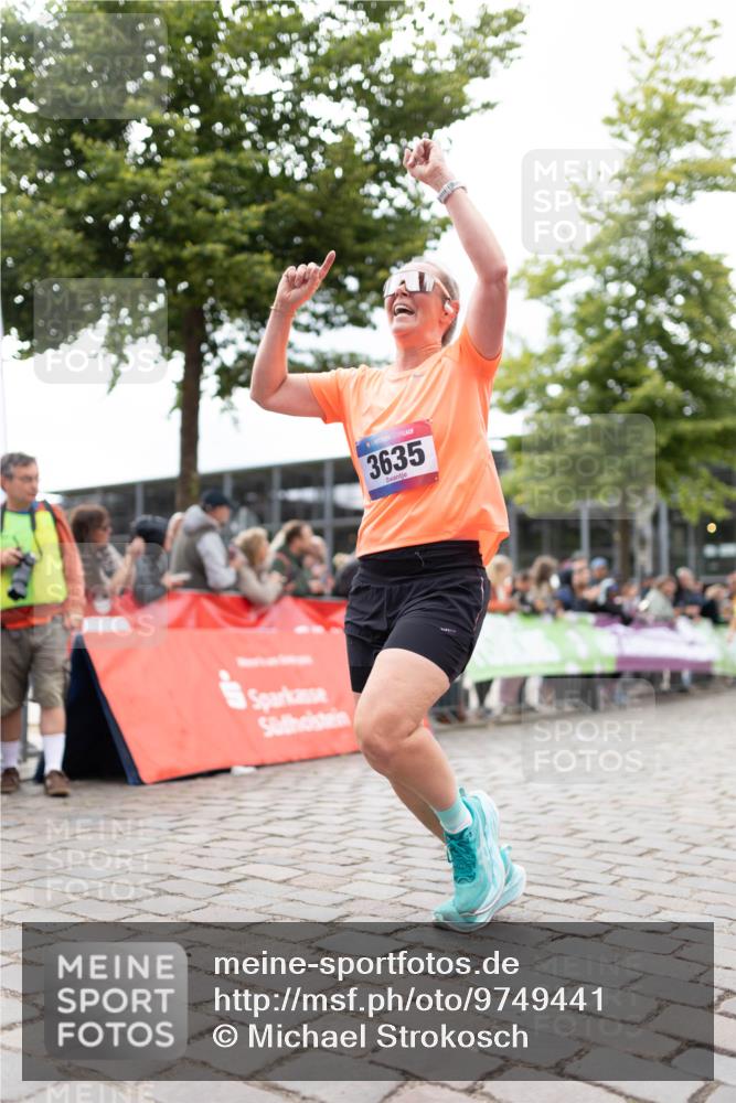 12.06.2026 - Holstenköstenlauf Michael Strokosch http://msf.ph/oto/9749441 12.06.2026 17:57:10 Laufen 3635 meine-sportfotos.de