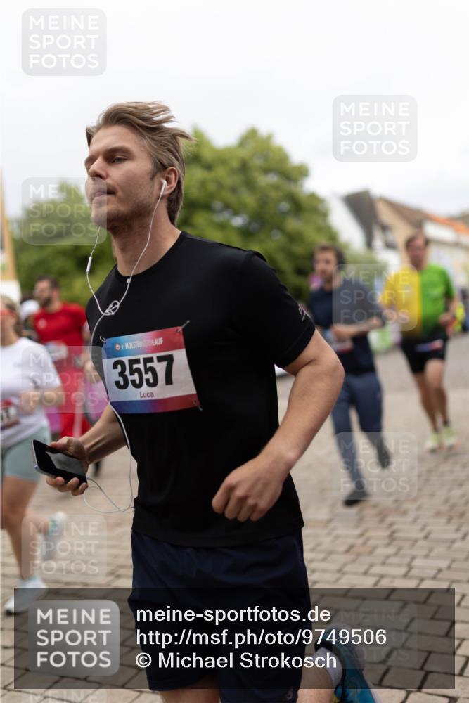 12.06.2026 - Holstenköstenlauf Michael Strokosch http://msf.ph/oto/9749506 12.06.2026 19:02:22 Laufen 36, 3557 meine-sportfotos.de