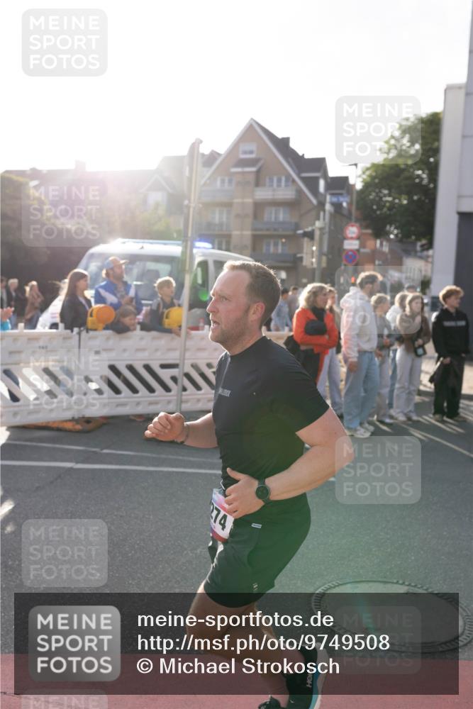 12.06.2026 - Holstenköstenlauf Michael Strokosch http://msf.ph/oto/9749508 12.06.2026 19:49:30 Laufen 74 meine-sportfotos.de
