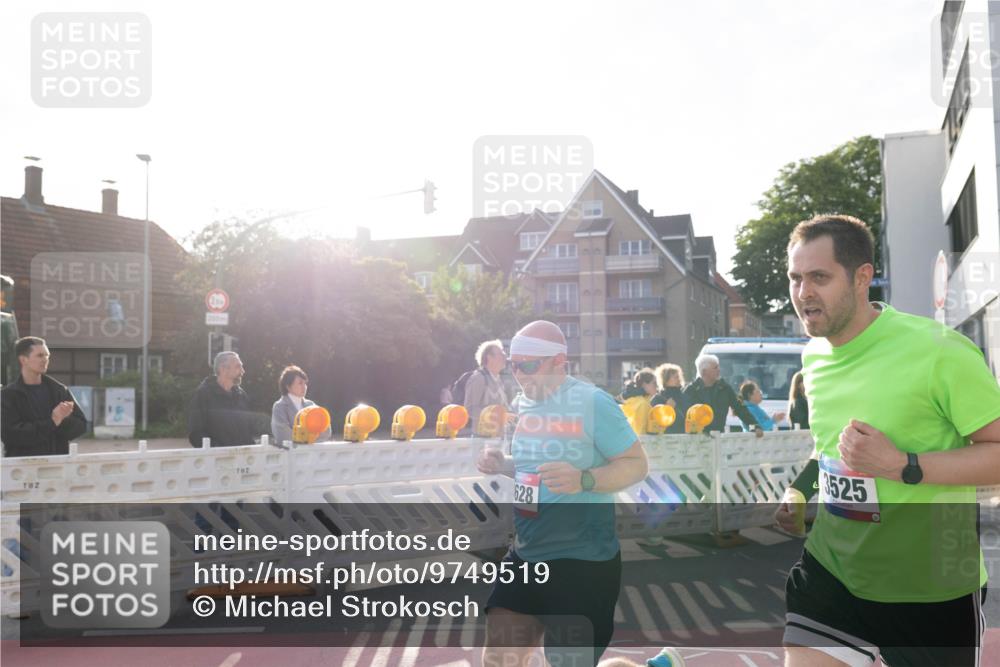 12.06.2026 - Holstenköstenlauf Michael Strokosch http://msf.ph/oto/9749519 12.06.2026 19:49:43 Laufen 782, 200, 628, 3525 meine-sportfotos.de