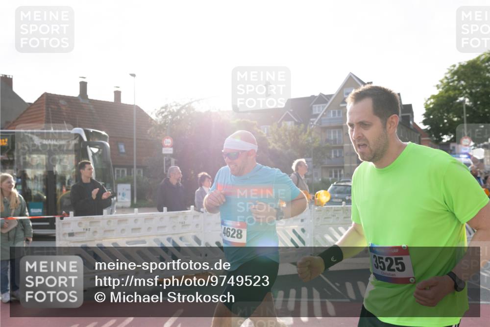 12.06.2026 - Holstenköstenlauf Michael Strokosch http://msf.ph/oto/9749523 12.06.2026 19:49:43 Laufen 732, 4628, 3525 meine-sportfotos.de