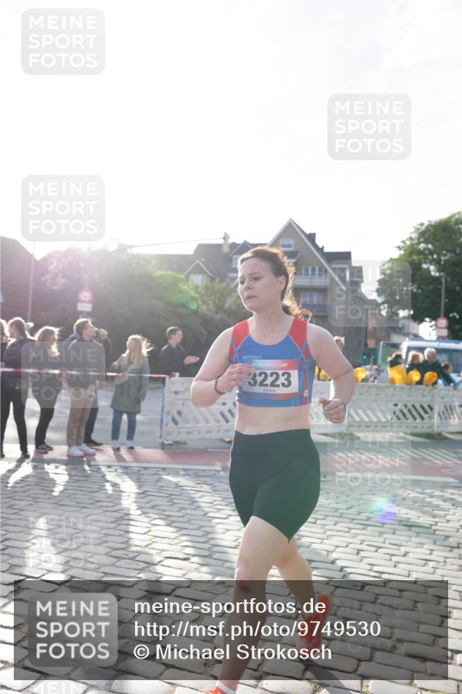 12.06.2026 - Holstenköstenlauf Michael Strokosch http://msf.ph/oto/9749530 12.06.2026 19:49:58 Laufen 3223 meine-sportfotos.de
