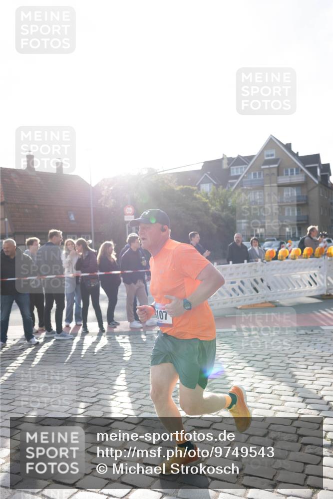 12.06.2026 - Holstenköstenlauf Michael Strokosch http://msf.ph/oto/9749543 12.06.2026 19:50:02 Laufen 107 meine-sportfotos.de
