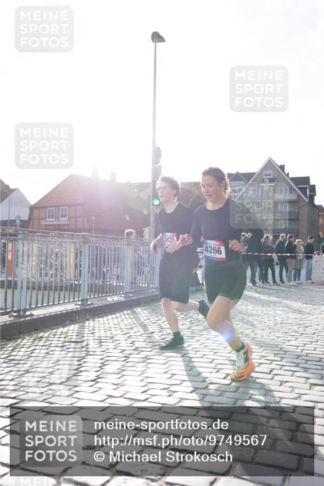 12.06.2026 - Holstenköstenlauf Michael Strokosch http://msf.ph/oto/9749567 12.06.2026 19:50:22 Laufen 3420, 4266 meine-sportfotos.de
