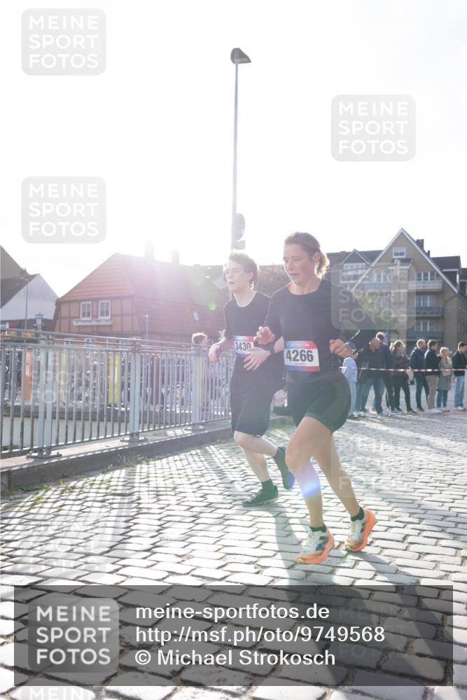 12.06.2026 - Holstenköstenlauf Michael Strokosch http://msf.ph/oto/9749568 12.06.2026 19:50:22 Laufen 3430, 4266 meine-sportfotos.de