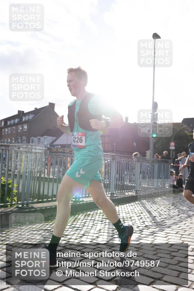 12.06.2026 - Holstenköstenlauf Michael Strokosch http://msf.ph/oto/9749587 12.06.2026 19:50:29 Laufen 4226 meine-sportfotos.de