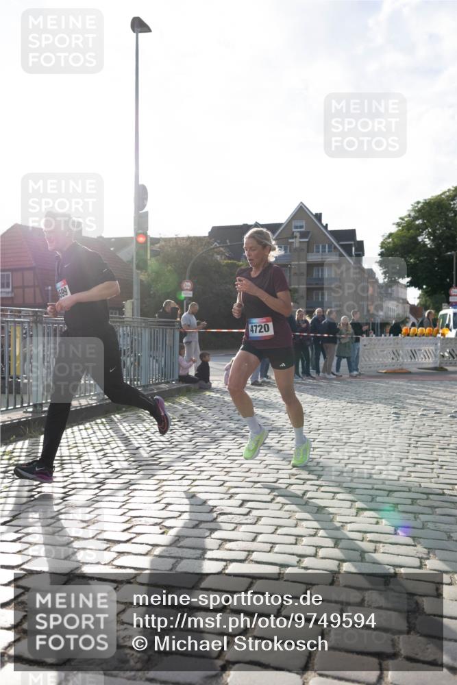 12.06.2026 - Holstenköstenlauf Michael Strokosch http://msf.ph/oto/9749594 12.06.2026 19:50:38 Laufen 1, 00, 4720 meine-sportfotos.de