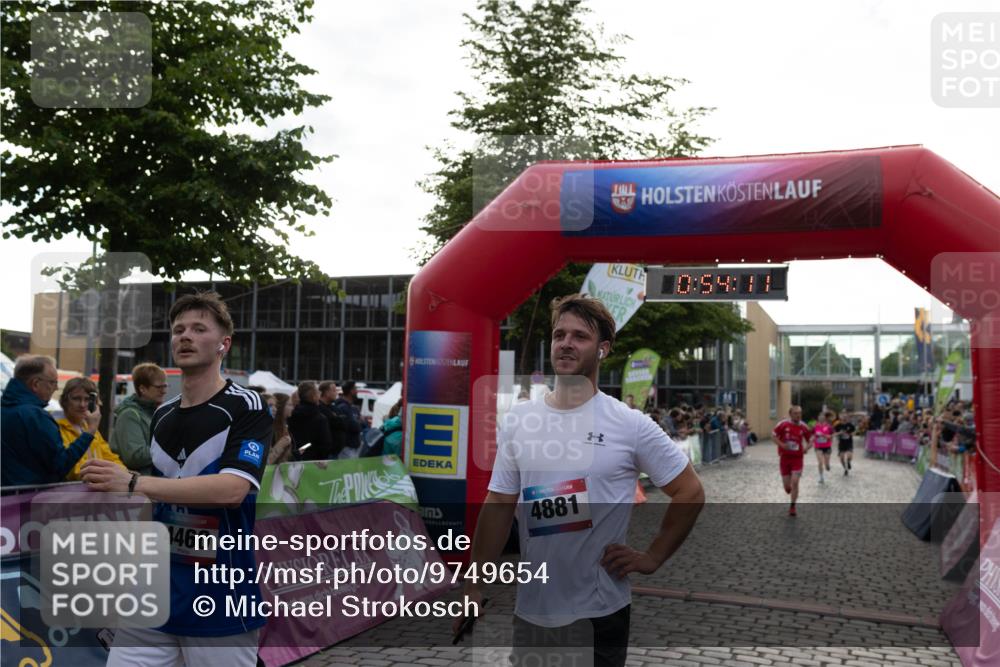 12.06.2026 - Holstenköstenlauf Michael Strokosch http://msf.ph/oto/9749654 12.06.2026 19:54:27 Laufen 10, 54, 11, 4460, 4881 meine-sportfotos.de