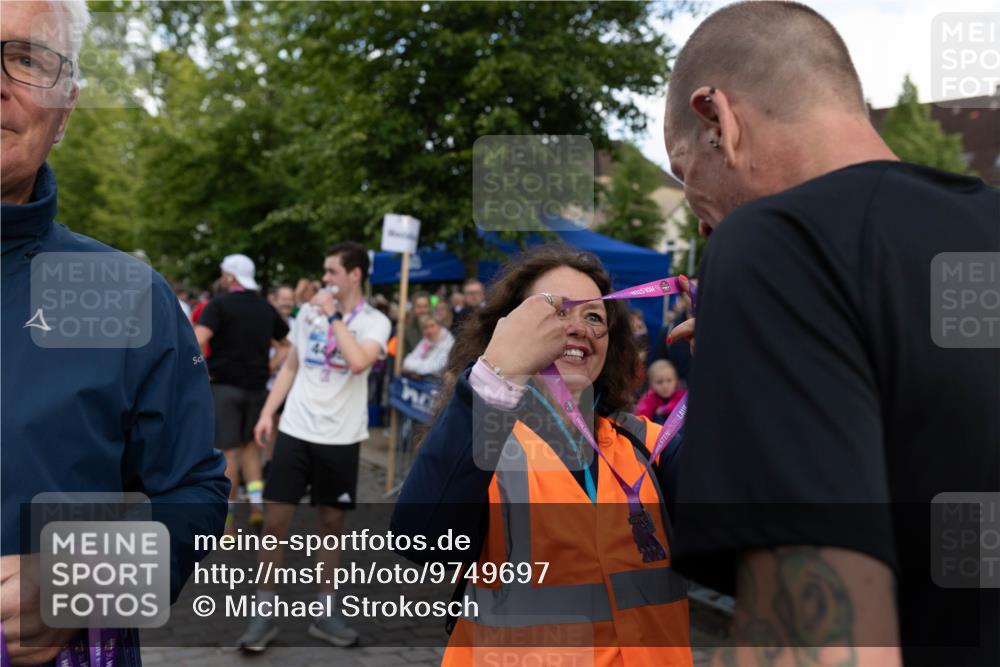 12.06.2026 - Holstenköstenlauf Michael Strokosch http://msf.ph/oto/9749697 12.06.2026 19:55:10 Laufen 36, 36 meine-sportfotos.de