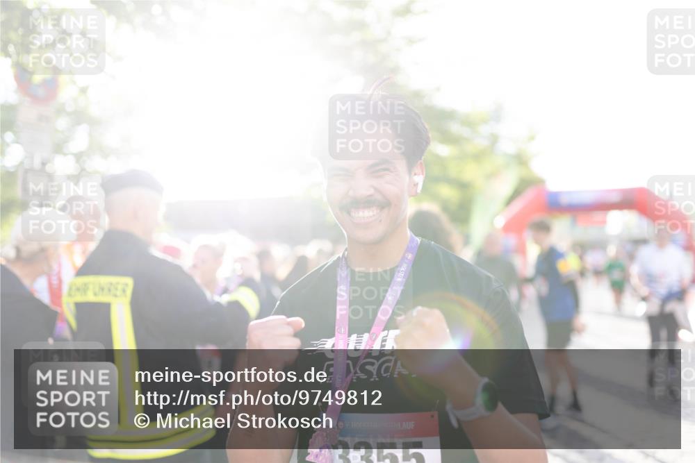 12.06.2026 - Holstenköstenlauf Michael Strokosch http://msf.ph/oto/9749812 12.06.2026 19:57:25 Laufen 36, 3355 meine-sportfotos.de