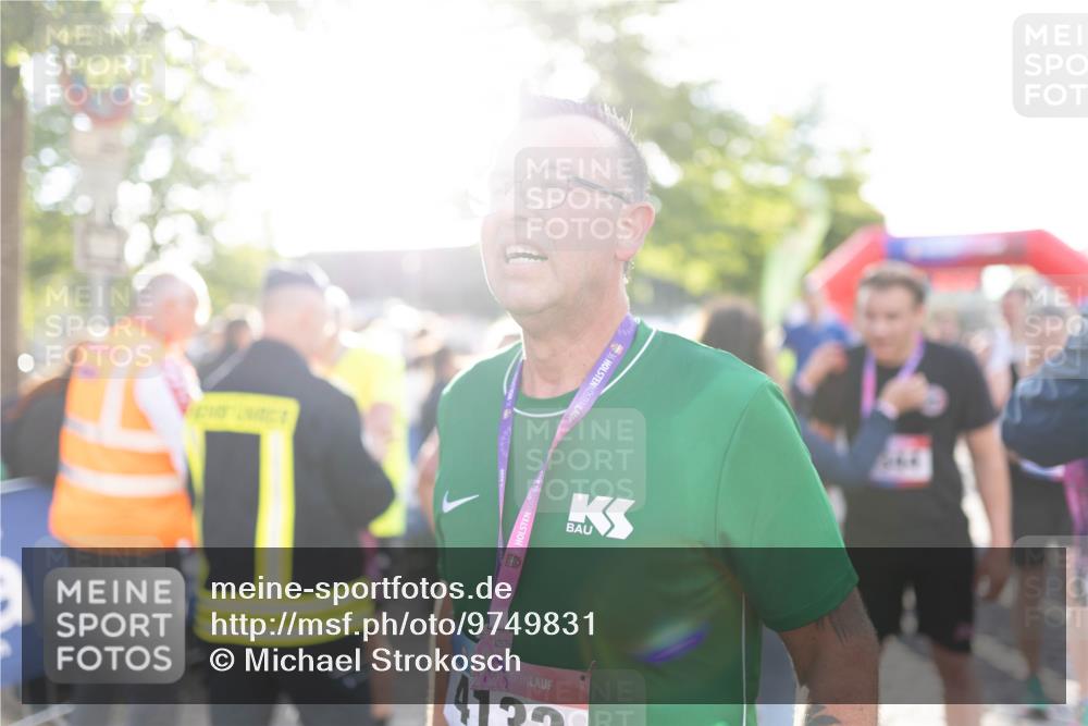 12.06.2026 - Holstenköstenlauf Michael Strokosch http://msf.ph/oto/9749831 12.06.2026 19:57:43 Laufen 36, 41 meine-sportfotos.de