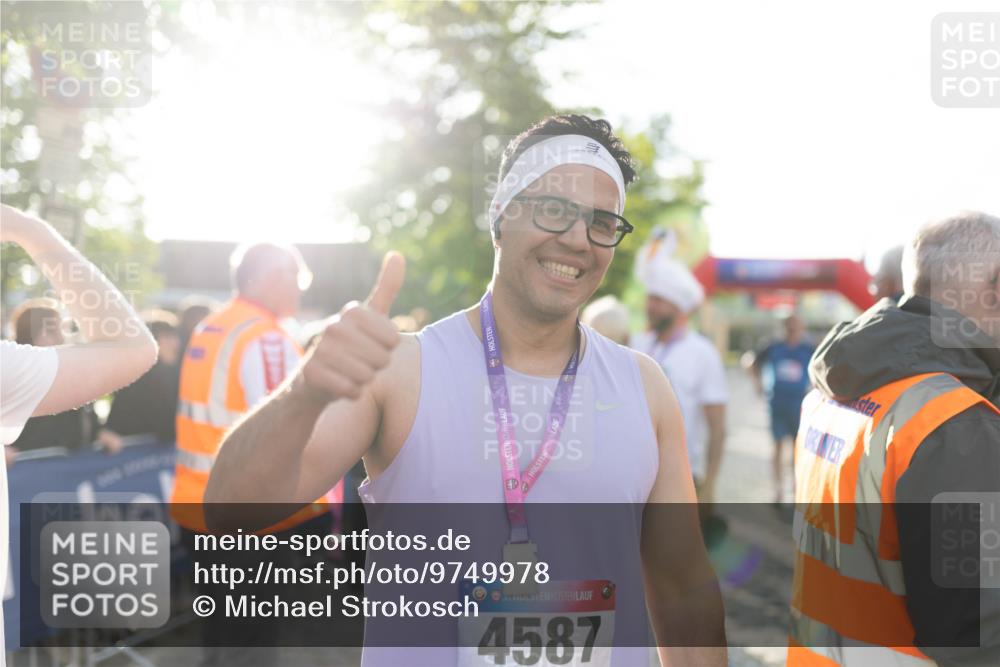 12.06.2026 - Holstenköstenlauf Michael Strokosch http://msf.ph/oto/9749978 12.06.2026 20:00:12 Laufen 31, 6, 4587, 36 meine-sportfotos.de