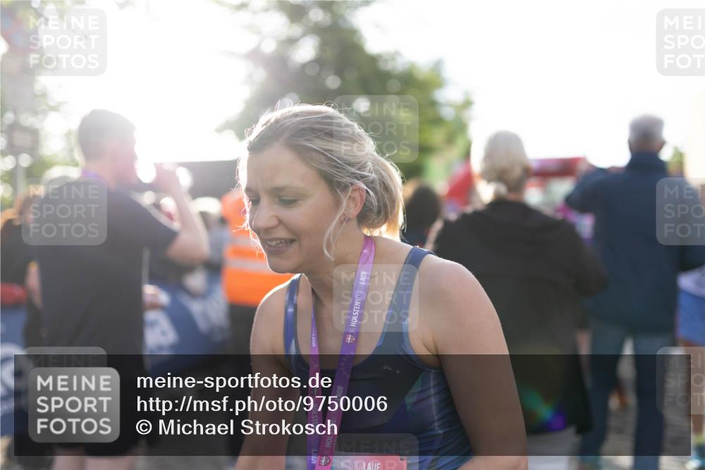 12.06.2026 - Holstenköstenlauf Michael Strokosch http://msf.ph/oto/9750006 12.06.2026 20:00:38 Laufen 36, 36, 36 meine-sportfotos.de