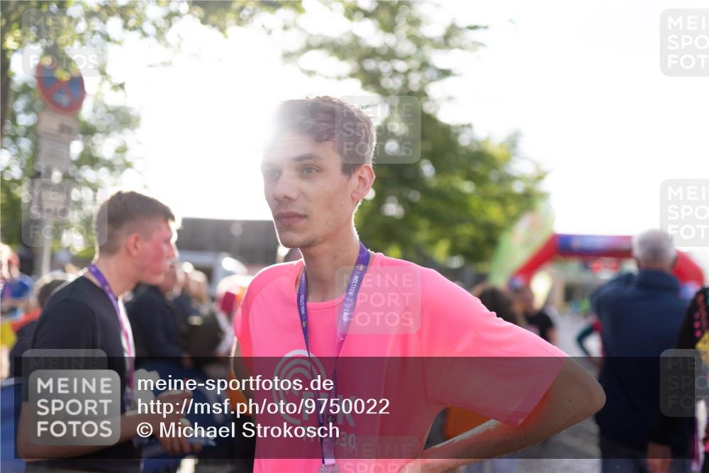 12.06.2026 - Holstenköstenlauf Michael Strokosch http://msf.ph/oto/9750022 12.06.2026 20:01:31 Laufen 36, 36, 030 meine-sportfotos.de