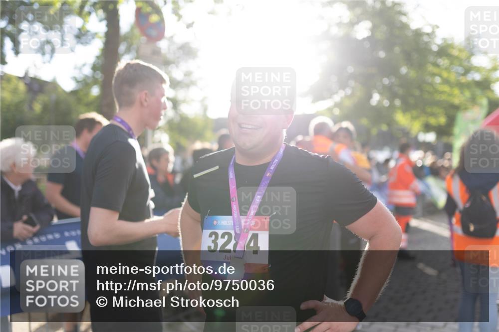 12.06.2026 - Holstenköstenlauf Michael Strokosch http://msf.ph/oto/9750036 12.06.2026 20:01:39 Laufen 36, 32, 4 meine-sportfotos.de