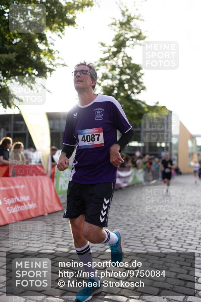 12.06.2026 - Holstenköstenlauf Michael Strokosch http://msf.ph/oto/9750084 12.06.2026 20:04:27 Laufen 4087 meine-sportfotos.de