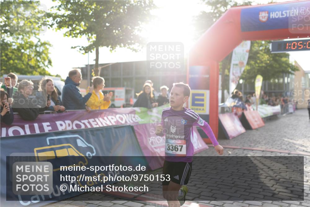 12.06.2026 - Holstenköstenlauf Michael Strokosch http://msf.ph/oto/9750153 12.06.2026 20:05:26 Laufen 3367 meine-sportfotos.de
