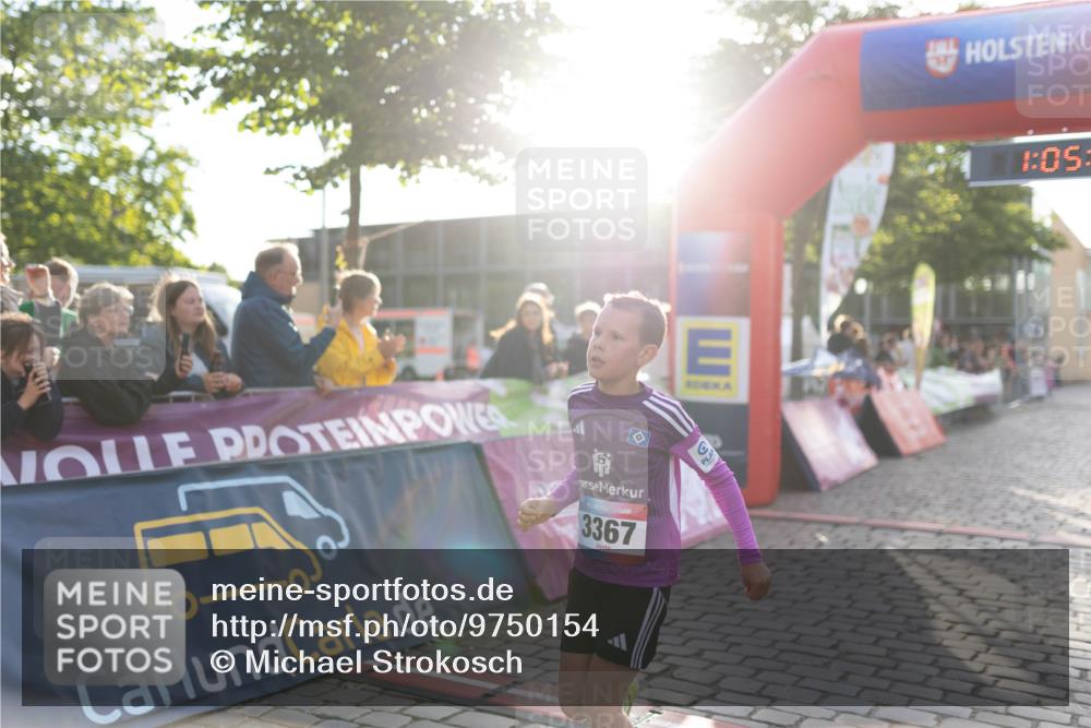12.06.2026 - Holstenköstenlauf Michael Strokosch http://msf.ph/oto/9750154 12.06.2026 20:05:26 Laufen 3367 meine-sportfotos.de